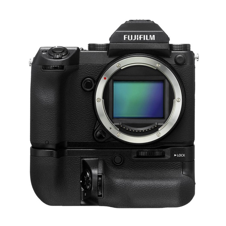 Беззеркальный фотоаппарат Fujifilm GFX 50S Body + VG-GFX  